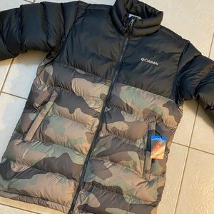 Men’s Columbia Jacket NWT but damaged